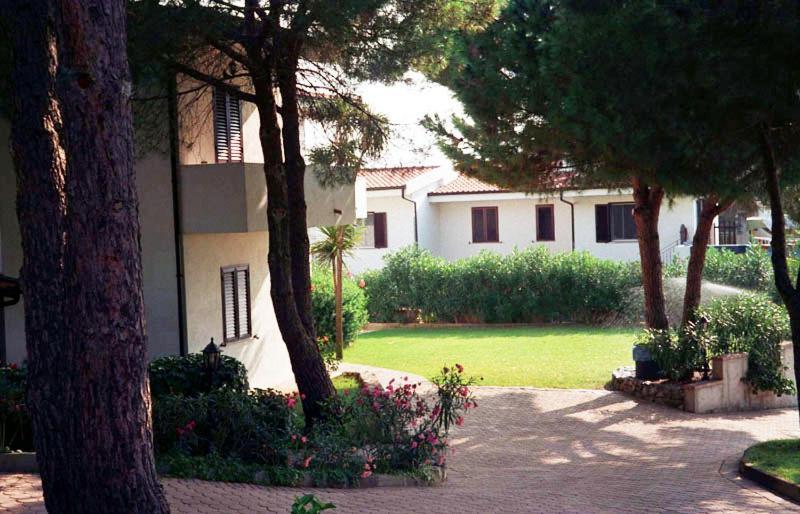 Villaggio Pineta Petto Bianco กาโปวาติกาโน ภายนอก รูปภาพ